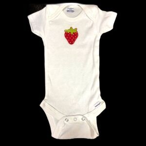 Infant Gerber 3-6 Mo. Strawberry  Embroidered Patch Onesie